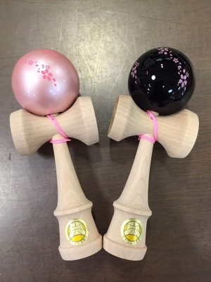 競技用けん玉　さくら 税込　￥2,700