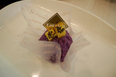 紫芋と胡麻のタルト
