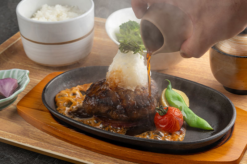 粗挽ハンバーグステーキ膳